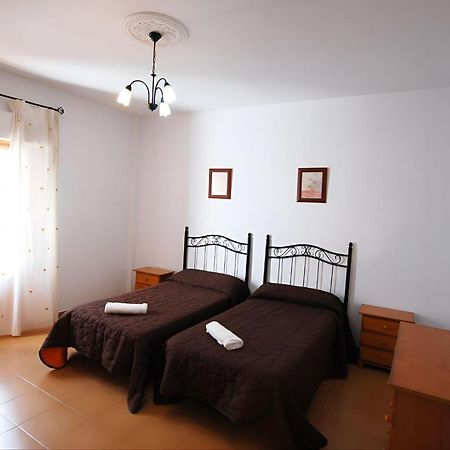 Apartamentos Garaje & Aire & Wifi & Solo Familias Y Parejas Conil De La Frontera Kültér fotó