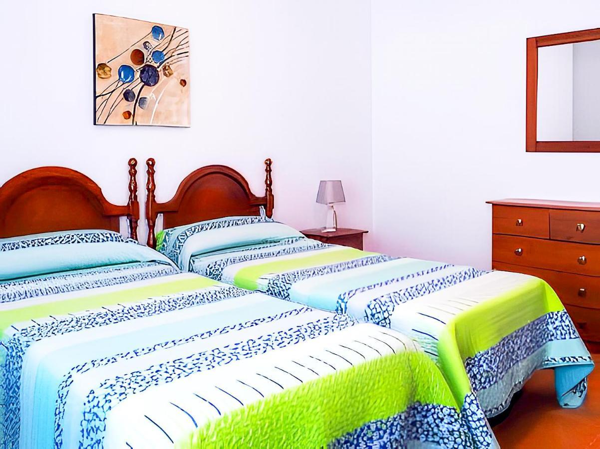 Apartamentos Garaje & Aire & Wifi & Solo Familias Y Parejas Conil De La Frontera Kültér fotó